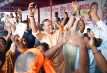 रविन्द्र इंद्राज सिंह ने बवाना की जे.जे. कॉलोनी में किया कांवड़ियों का स्वागत